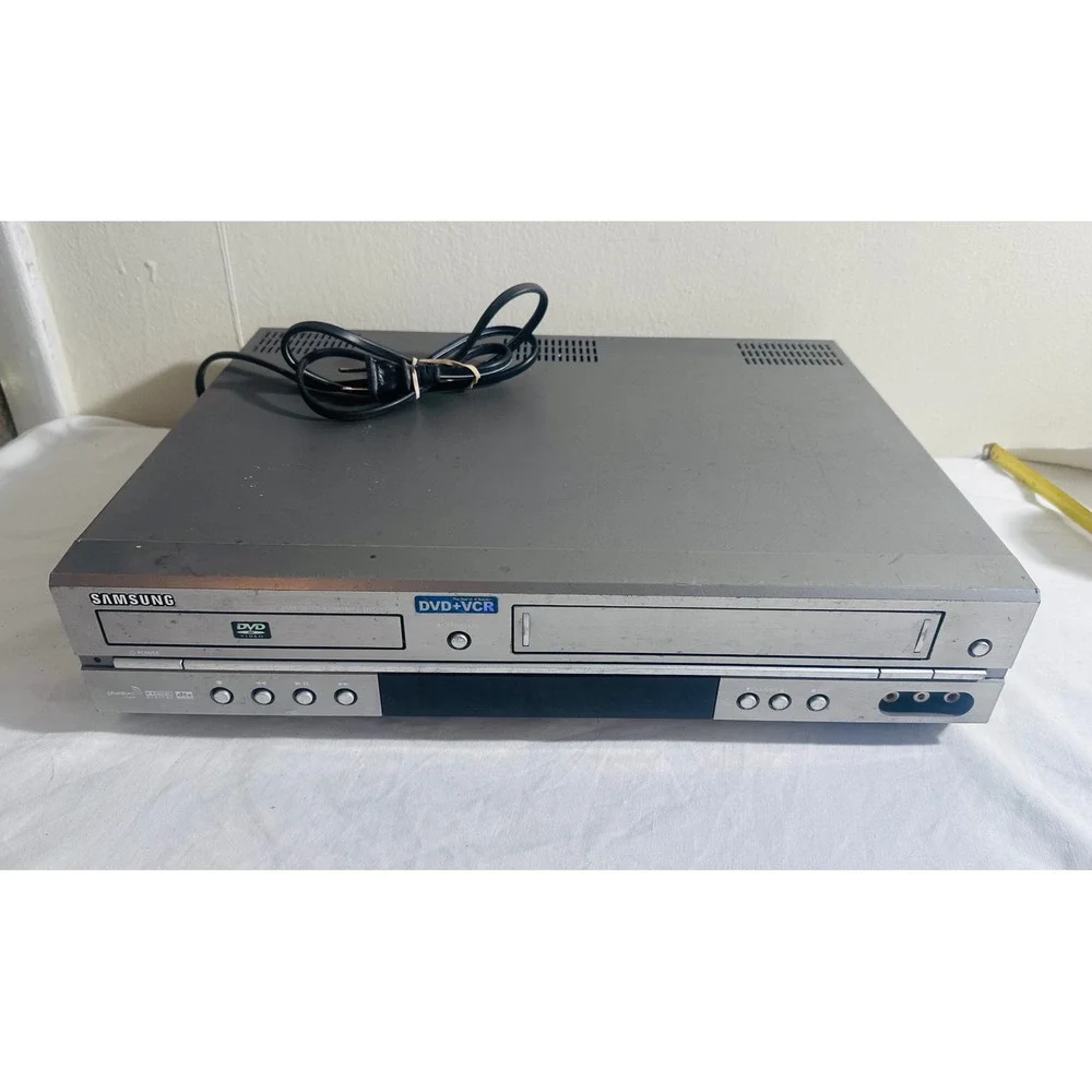 Samsung DVD-V2000 DVD VCR VHS Combo Player Recorder Vintage 2003 Tested Y2K Home